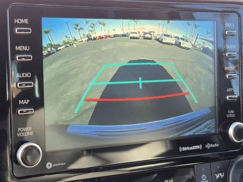 Used 2022 Toyota Highlander XLE image 14