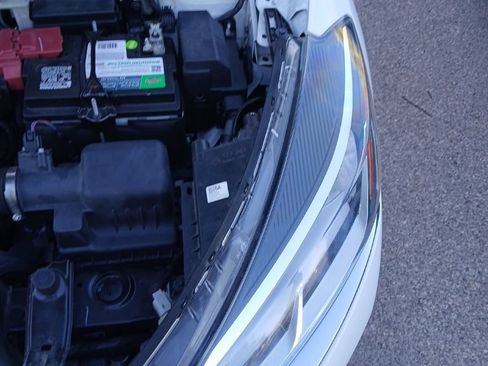 Certified 2022 Nissan Kicks SV FWD image 13