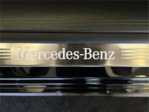 Used 2019 Mercedes-Benz E 450 Cabriolet image 13