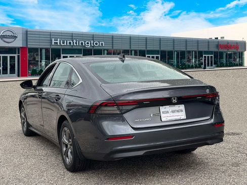Used 2023 Honda Accord EX image 7