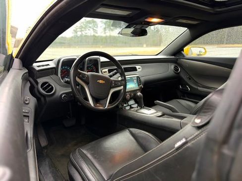 Used 2015 Chevrolet Camaro SS w/ RS Package image 9