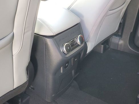 New 2026 Ford Explorer Active w/ Active Comfort Package image 25