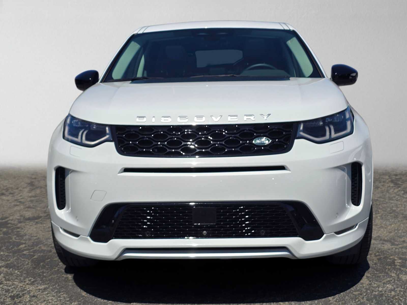 Used 2025 Land Rover Discovery Sport S AWD/4WD image 8