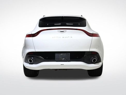 Used 2024 Aston Martin DBX image 13