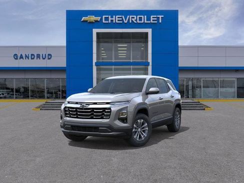 New 2026 Chevrolet Equinox LT w/ Safety and Technology Package AWD/4WD image 8
