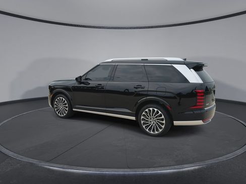 Used 2026 Hyundai Palisade Calligraphy AWD/4WD image 6
