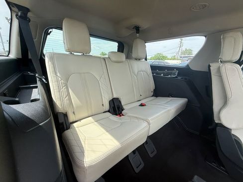 Used 2021 Ford Expedition Max Platinum AWD/4WD image 22