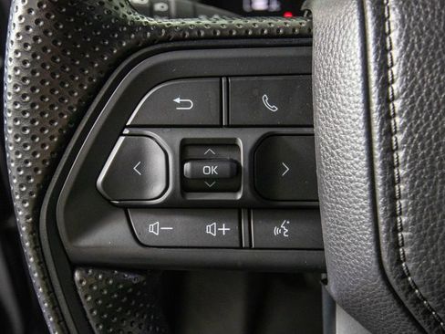 Used 2025 Toyota Tacoma SR5 image 20