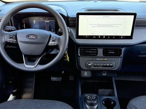 New 2026 Ford Maverick XL image 18