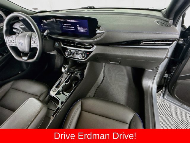 Used 2024 Buick Envista Sport Touring w/ Convenience I Package FWD image 25