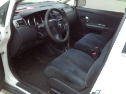 Used 2008 Nissan Versa 1.8 S w/ PWR Pkg FWD image 13