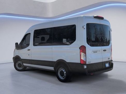 Used 2019 Ford Transit 150 XL image 9