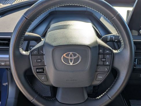 Used 2023 Toyota Prius LE image 6
