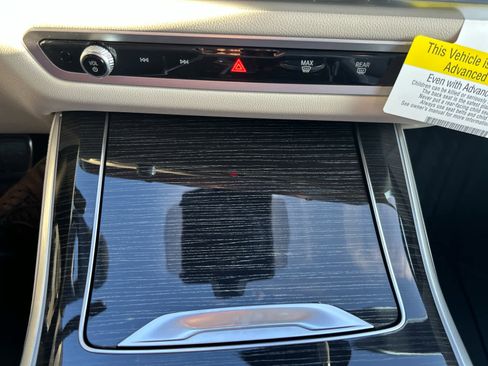 Used 2026 BMW X5 xDrive40i w/ Executive Package image 36