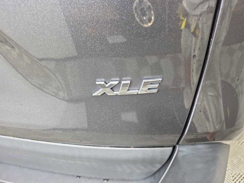 Used 2023 Toyota RAV4 XLE w/ Convenience Package image 10