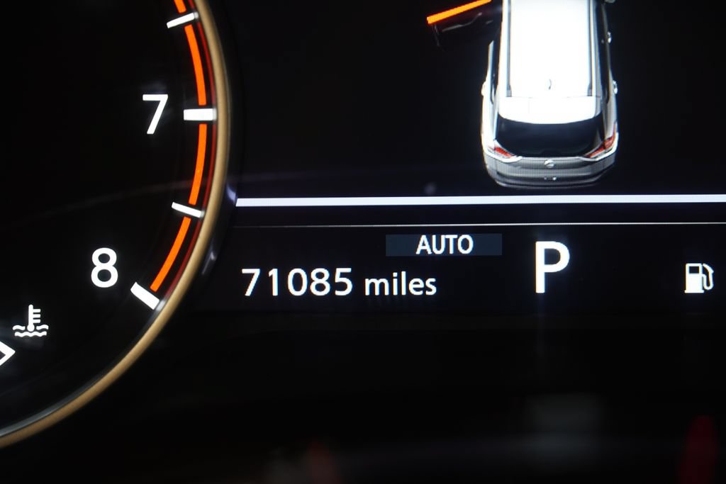 Used 2022 Nissan Rogue SV AWD/4WD image 4