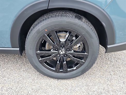 Certified 2026 Honda HR-V Sport image 8