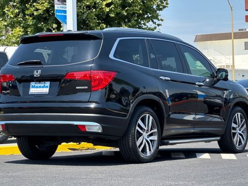 Used 2016 Honda Pilot Touring image 9