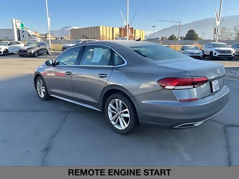 Used 2020 Volkswagen Passat 2.0T SE image 5