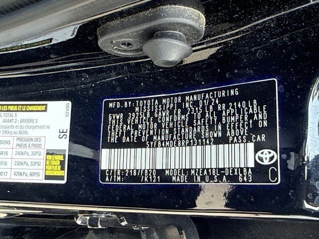Used 2024 Toyota Corolla LE FWD image 32