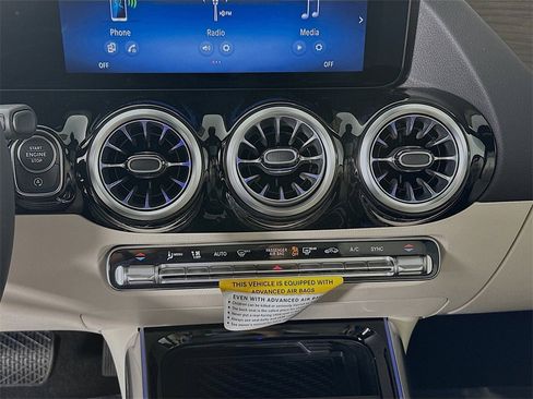 New 2026 Mercedes-Benz GLA 250 GLA 250 image 15