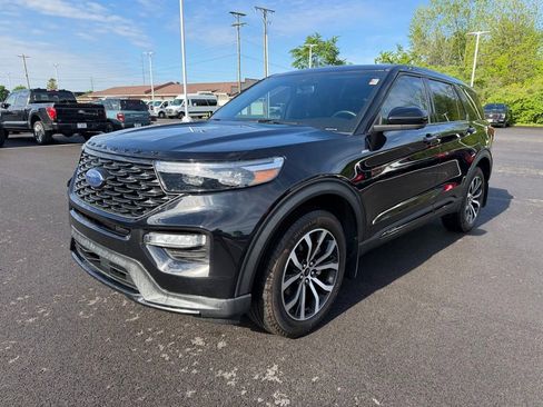 Used 2022 Ford Explorer ST-Line w/ Class IV Trailer Tow Package AWD/4WD image 1