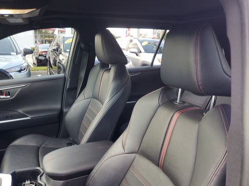 Used 2022 Toyota RAV4 XSE image 19