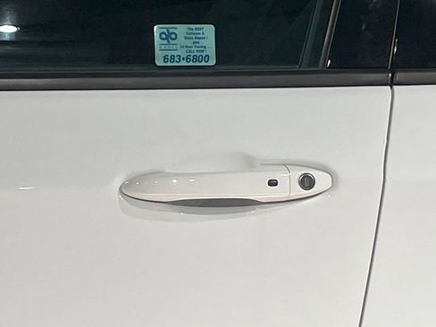 Used 2022 Jeep Compass Latitude image 16