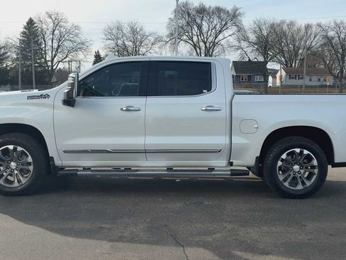 Used 2023 Chevrolet Silverado 1500 High Country w/ Technology Package image 5