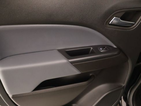 Used 2022 Chevrolet Colorado Z71 RWD image 16