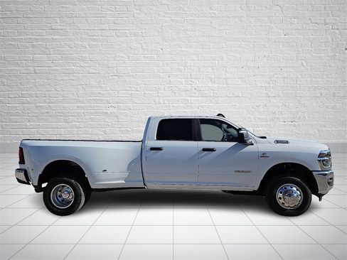 New 2025 RAM 3500 Big Horn image 5
