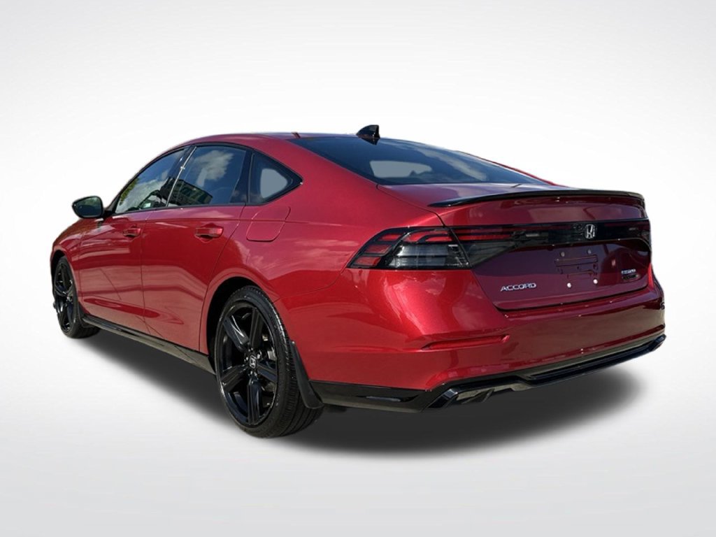 Used 2025 Honda Accord Sport image 5