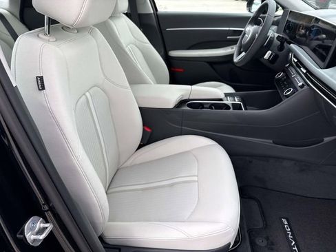 New 2026 Hyundai Sonata SEL FWD image 14