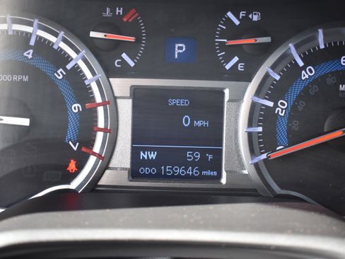 Used 2017 Toyota 4Runner Limited image 35