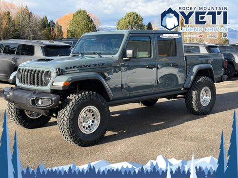 New 2025 Jeep Gladiator Sport image 1