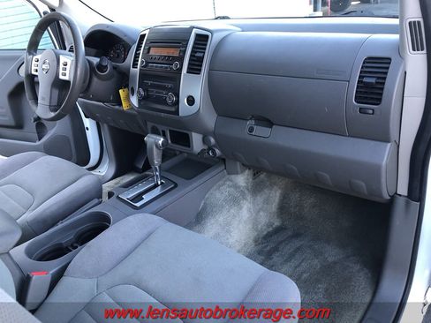 Used 2016 Nissan Frontier S image 18