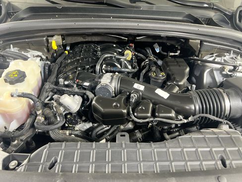Used 2022 Jeep Grand Cherokee Altitude AWD/4WD image 29