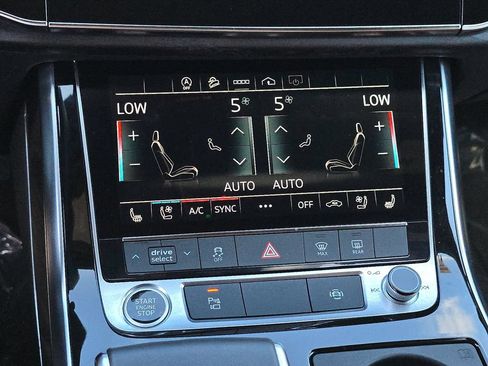 Used 2023 Audi Q7 3.0T Premium Plus AWD/4WD image 31
