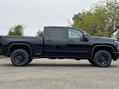 New 2025 Chevrolet Silverado 3500 High Country w/ Midnight Edition image 3
