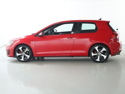 Used 2015 Volkswagen GTI SE image 34