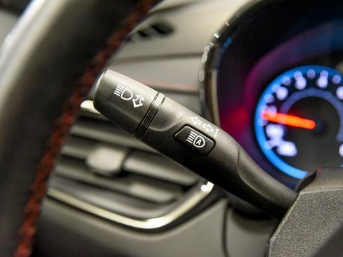 Used 2023 Chevrolet Equinox RS image 24