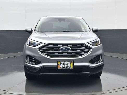 Used 2023 Ford Edge Titanium w/ Class II Trailer Tow Package AWD/4WD image 2
