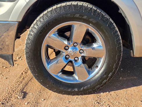 Used 2016 RAM 1500 Laramie w/ Convenience Group image 22