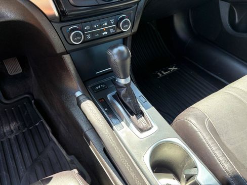 Used 2021 Acura ILX w/ Premium Package FWD image 22