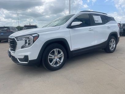 Used 2024 GMC Terrain SLE w/ Driver Convenience Package