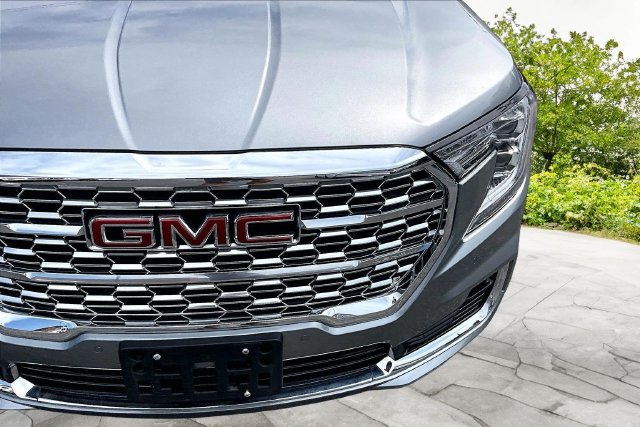 Used 2023 GMC Terrain Denali AWD/4WD image 26