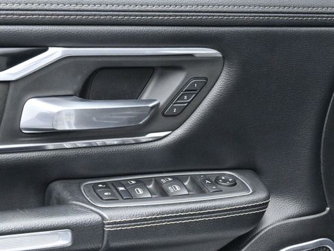 Used 2020 RAM 1500 Laramie w/ Sport Appearance Package image 11