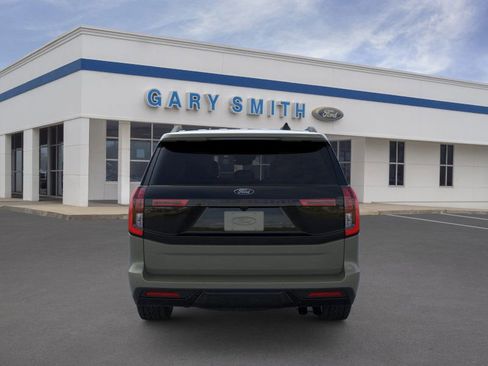 New 2025 Ford Expedition Tremor image 5