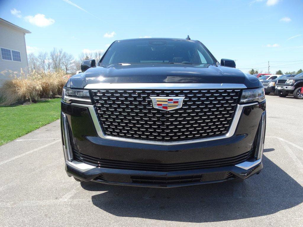 Used 2021 Cadillac Escalade Premium Luxury AWD/4WD image 3