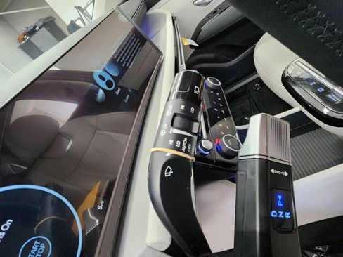 New 2026 Hyundai Tucson Limited FWD image 15